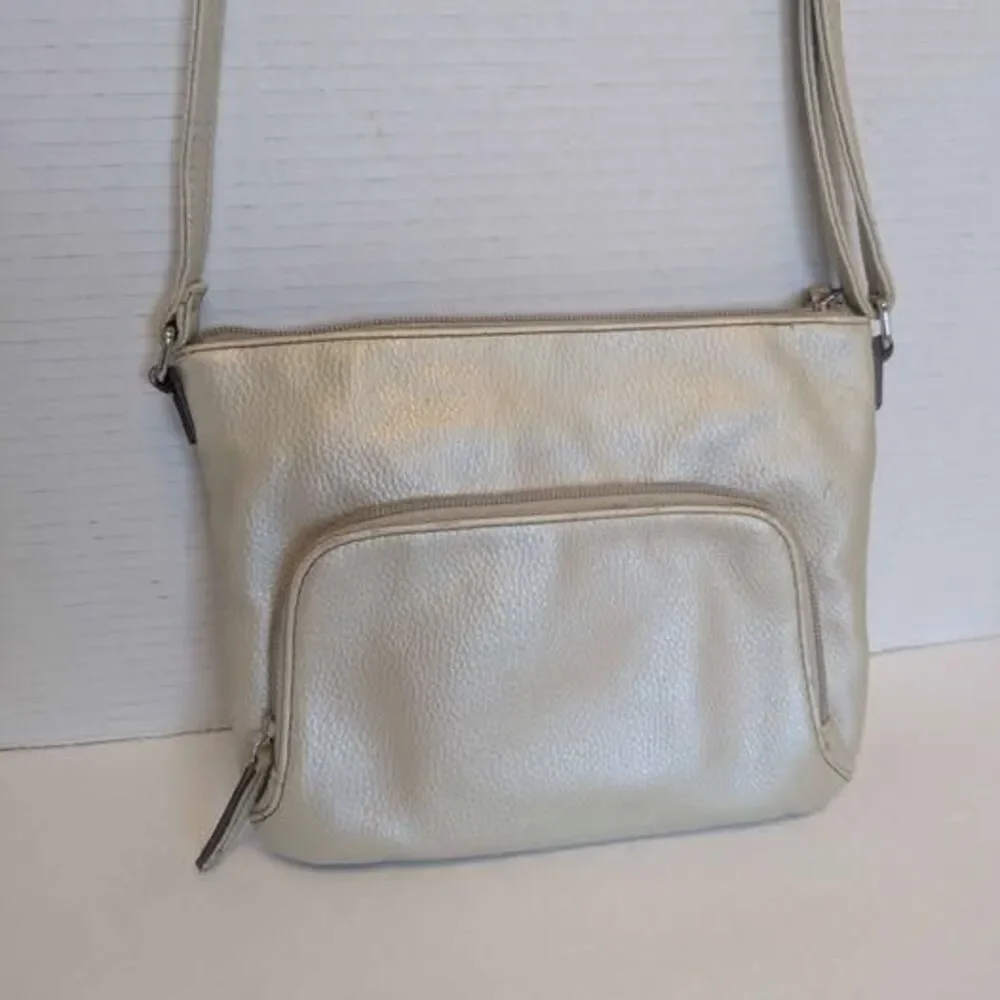 Vintage Off White Cream Colored Leather Tignanello Crossbody Purse 8.5x7x1